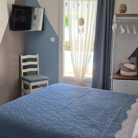 La Petite Dormeuse 3* Comps (Gard)