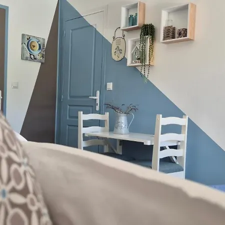 La Petite Dormeuse 3* Comps (Gard)
